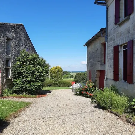 Vakantiehuis Maison Rouge Montagne (Gironde)