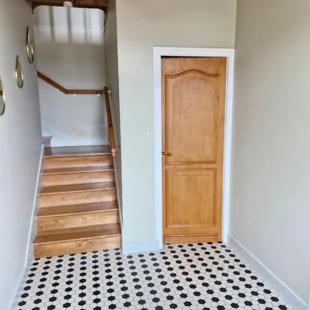 Maison Rouge