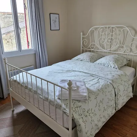 Prázdninový dům Maison Rouge Montagne (Gironde)